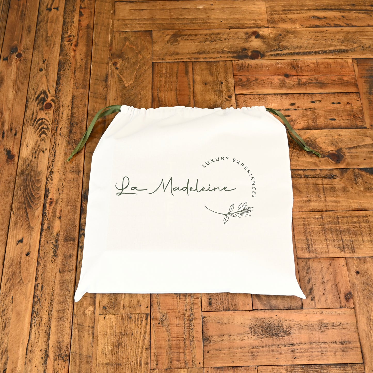 Valentino Divine Goodie