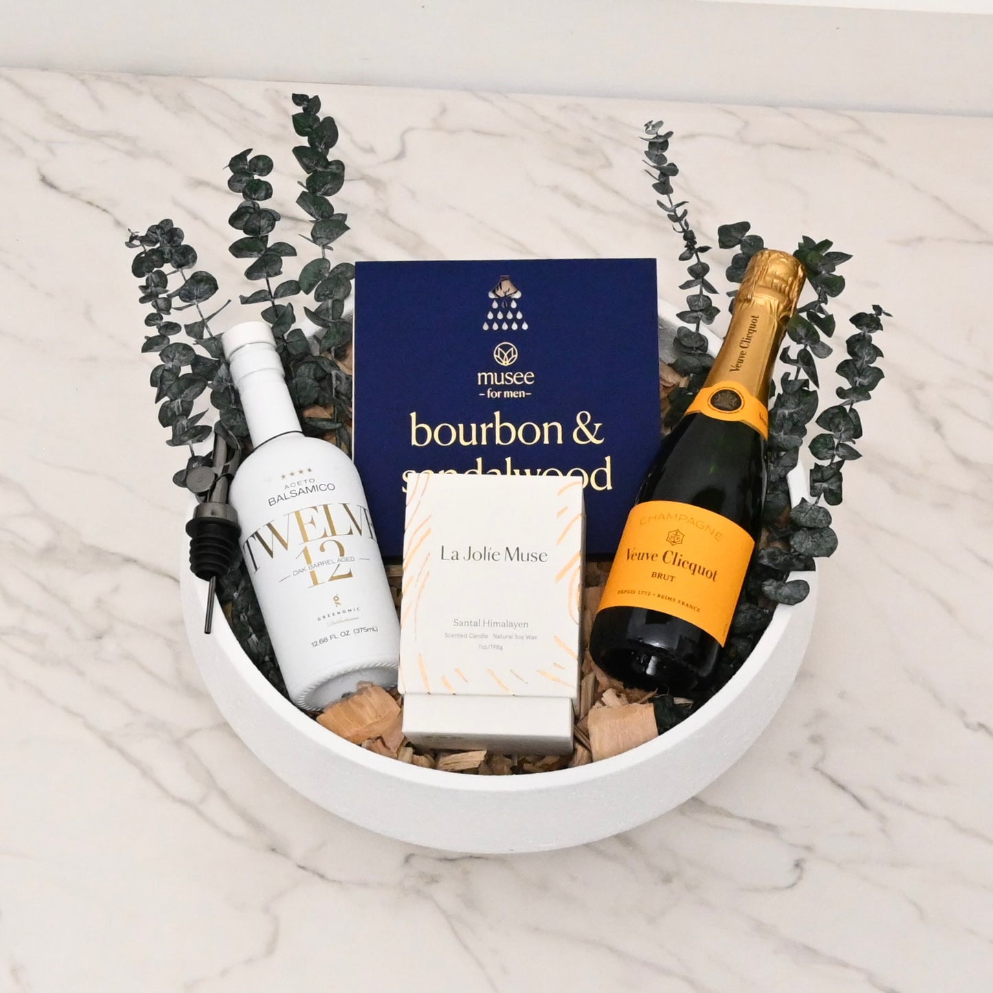 The Veuve Clicquot Bourbon & Sandalwood Luxury Gift Bowl