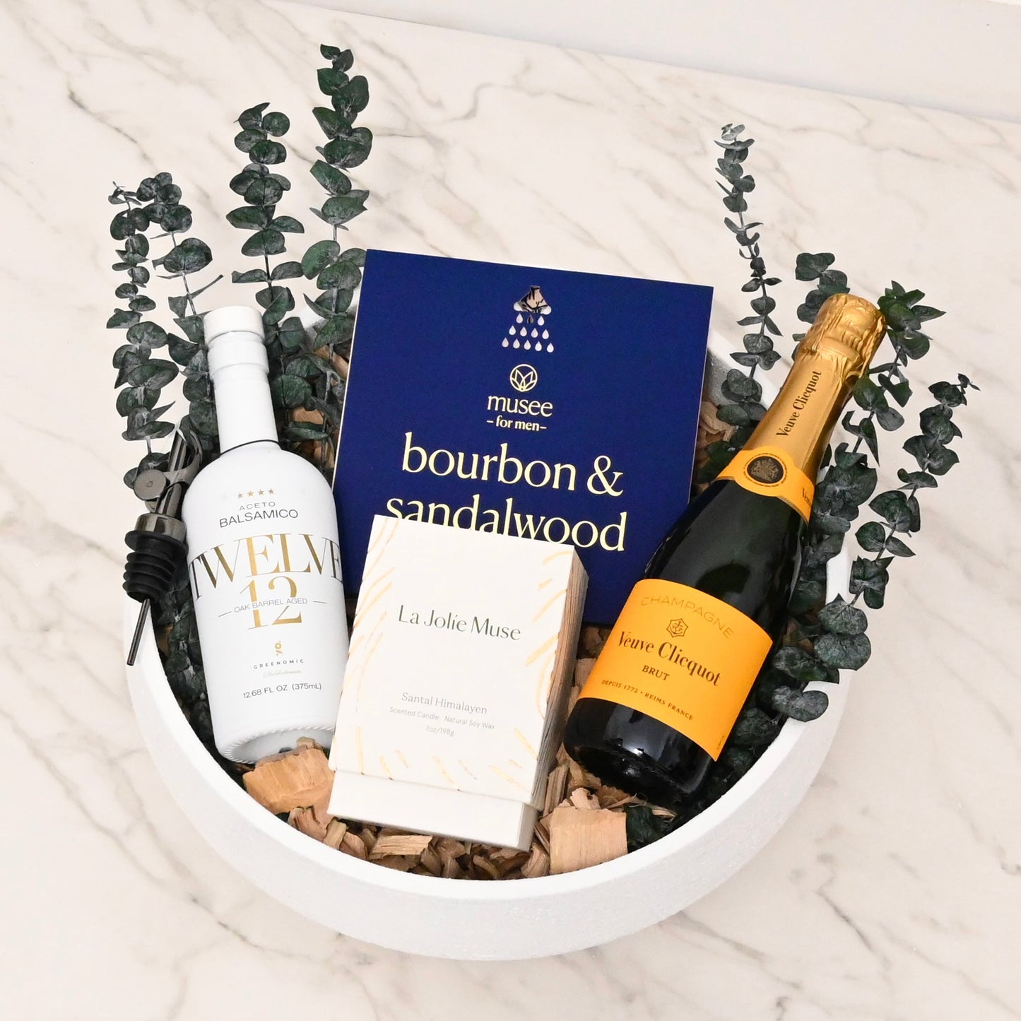 The Veuve Clicquot Bourbon & Sandalwood Luxury Gift Bowl